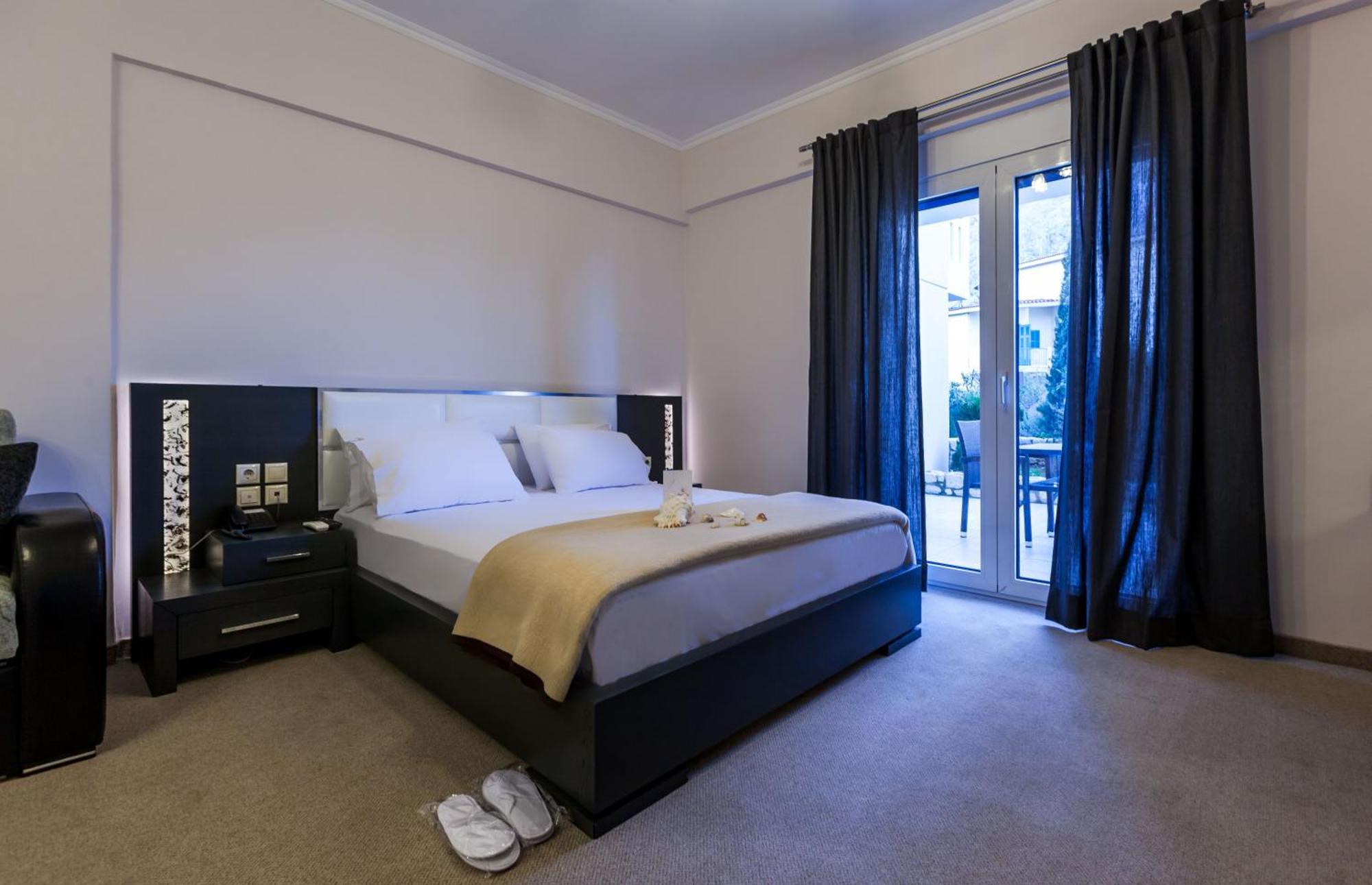 Pearl Bay Hotel Apartments Vrontádos Extérieur photo