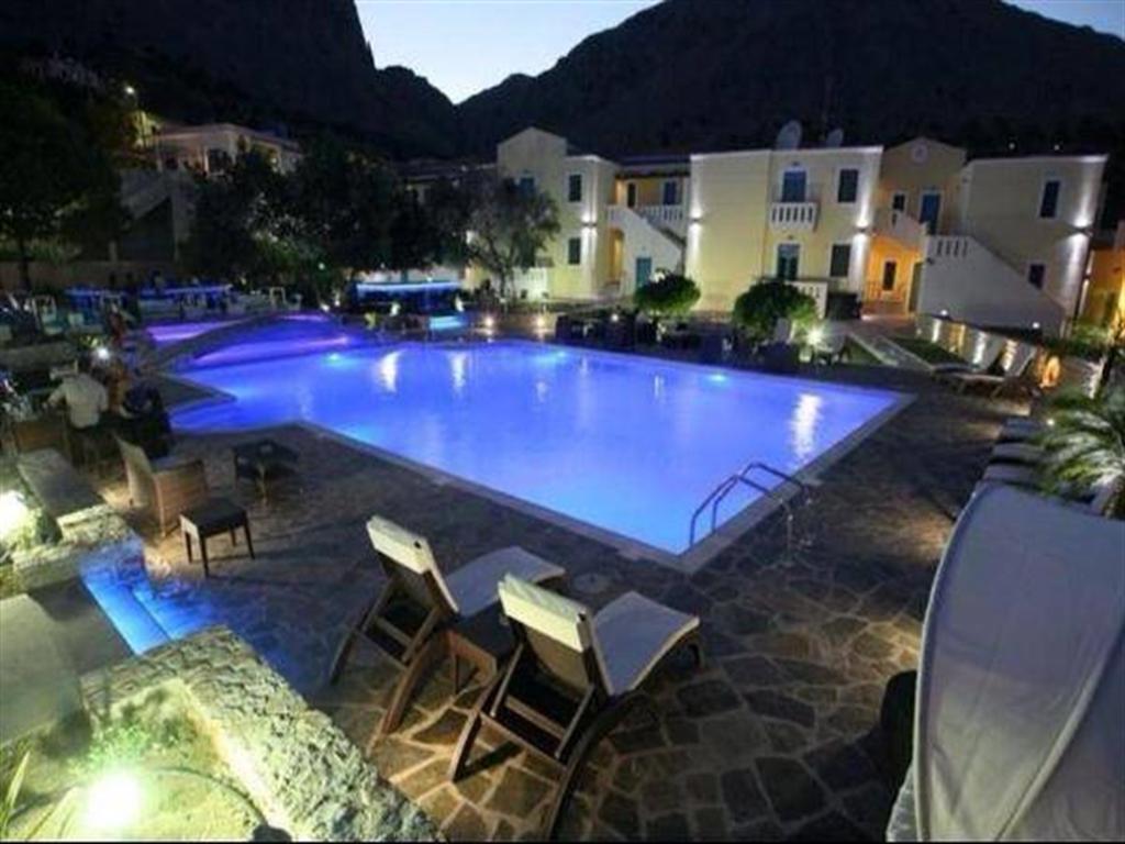 Pearl Bay Hotel Apartments Vrontádos Extérieur photo