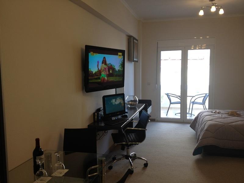 Pearl Bay Hotel Apartments Vrontádos Extérieur photo