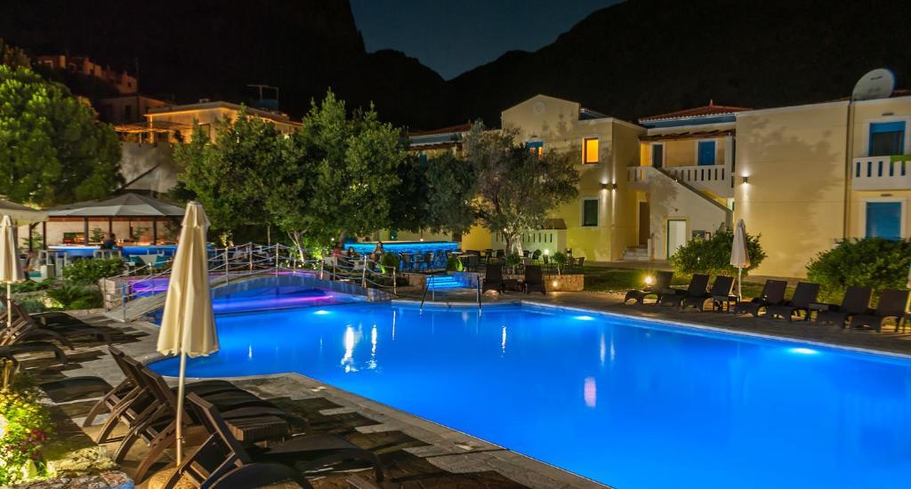 Pearl Bay Hotel Apartments Vrontádos Extérieur photo
